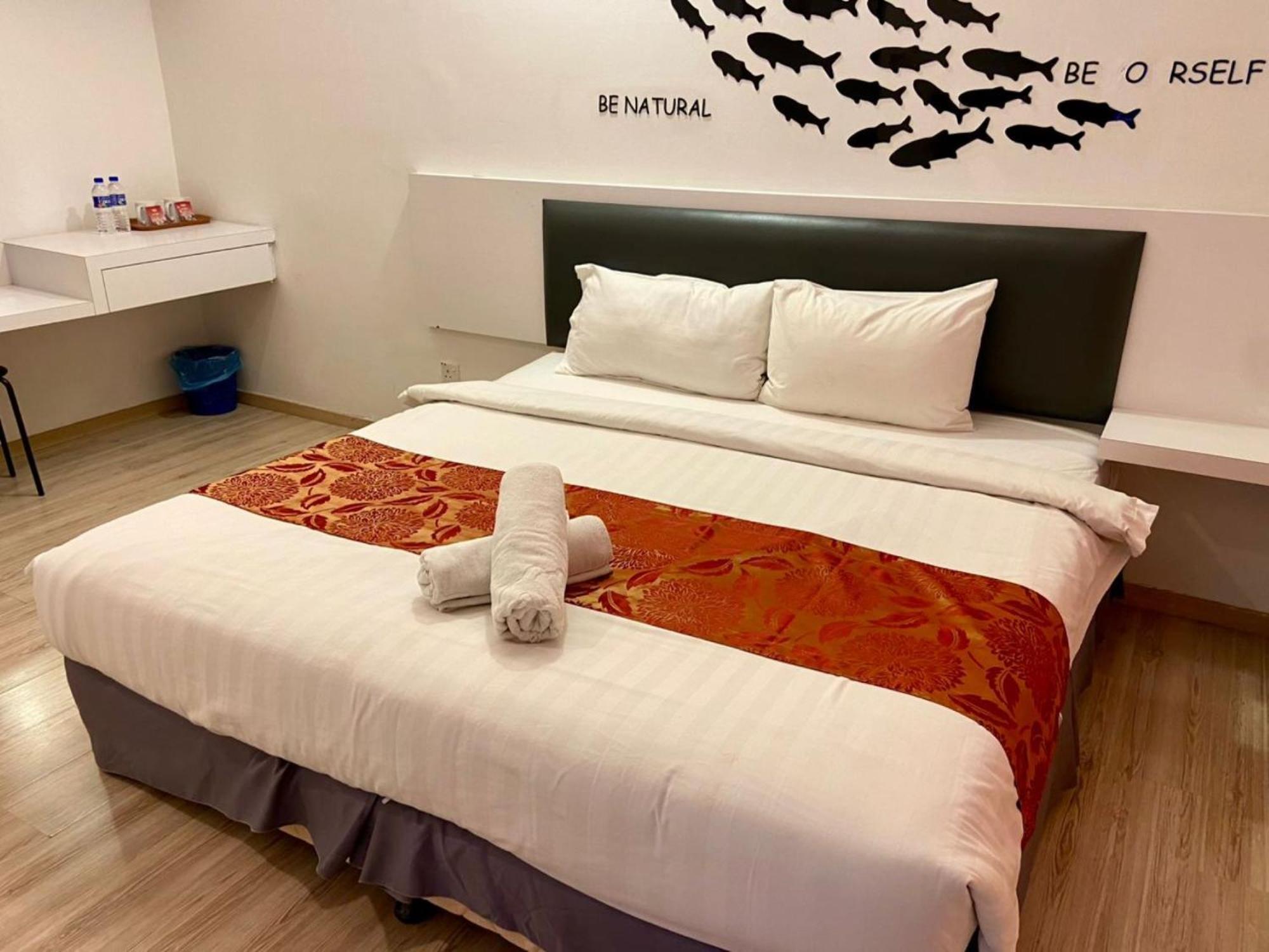 Dlima Plaza Mahkota Hotel 2*