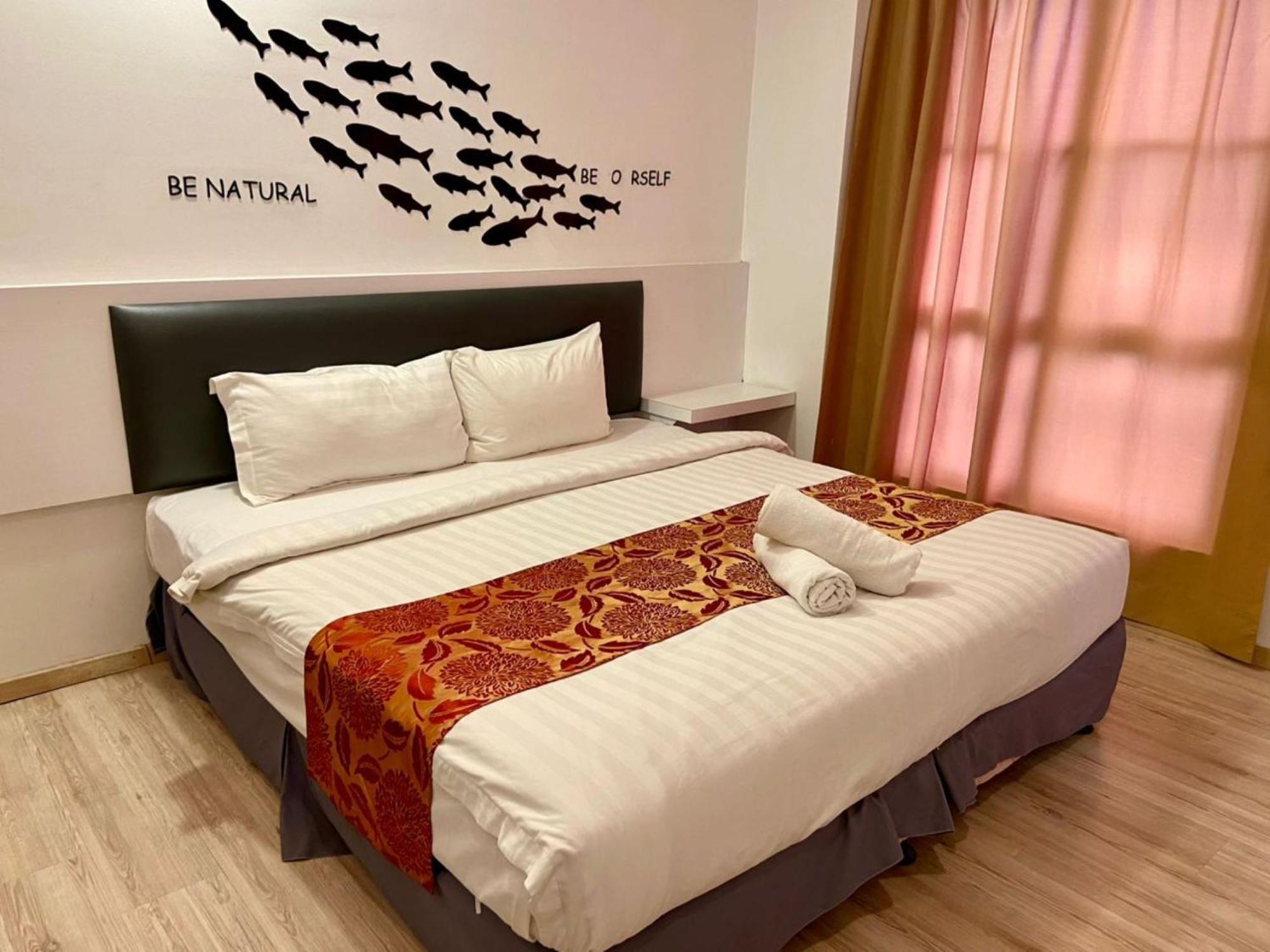 Dlima Plaza Mahkota Hotel